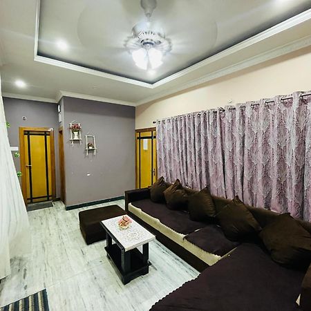 The Q3 Inn Guwahati Ngoại thất bức ảnh