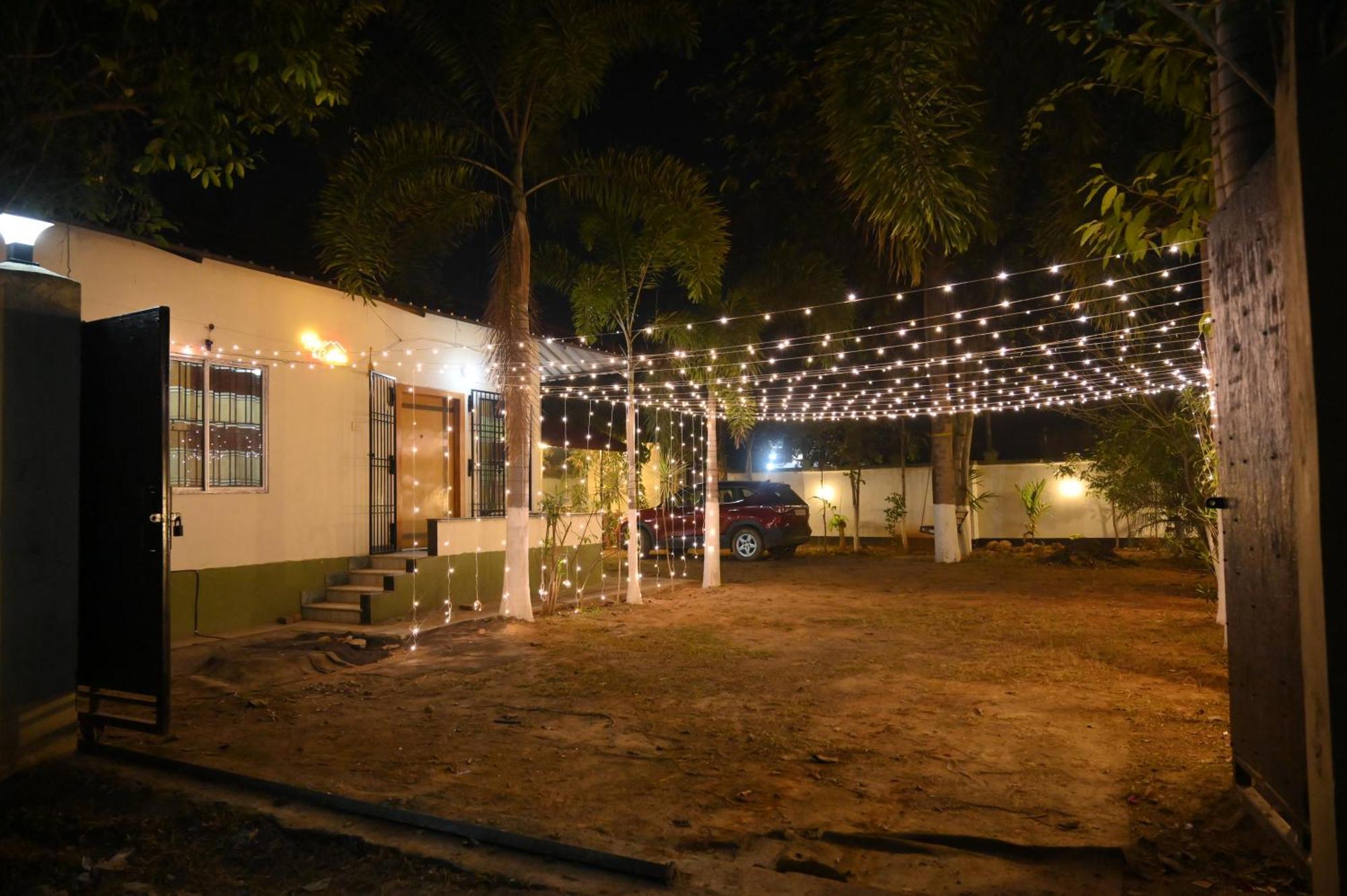 The Q3 Inn Guwahati Ngoại thất bức ảnh